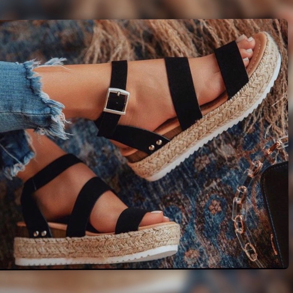 NEW! Soda Bryce Black Flatform Espadrille Sandal